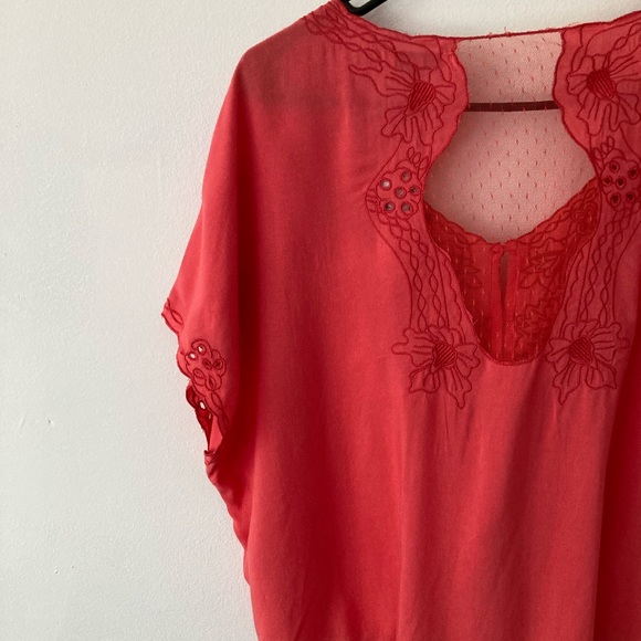 Jun & Ivy Coral Eyelet Blouse NWT Valentine’s Worthy - Picture 11 of 12